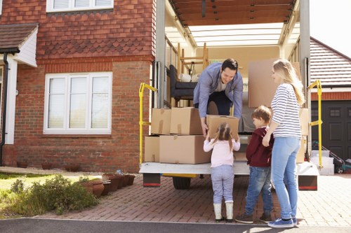 Short-term storage units in Coneyhall for household items